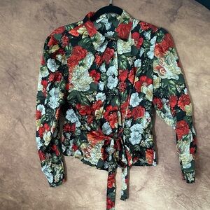 Vintage Gerard Pasquier Floral Button-Up Blouse with Tie Waist Beautiful Buttons